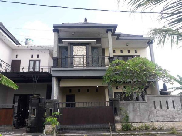 Rumah lantai 2 murah parah di lukluk Badung-1baliproperty-id1bp073